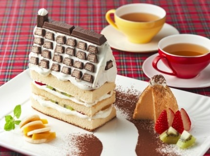 お菓子の家のクリスマスケーキ