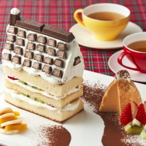 お菓子の家のクリスマスケーキ