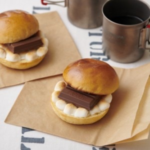 “キットカット”のスモア風サンド