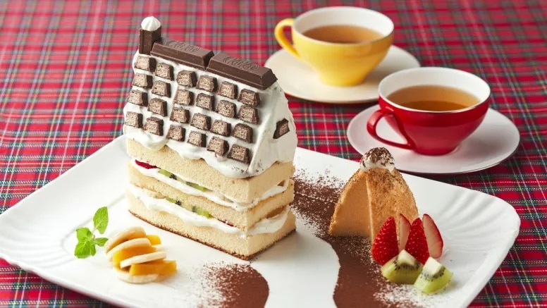 お菓子の家のクリスマスケーキ